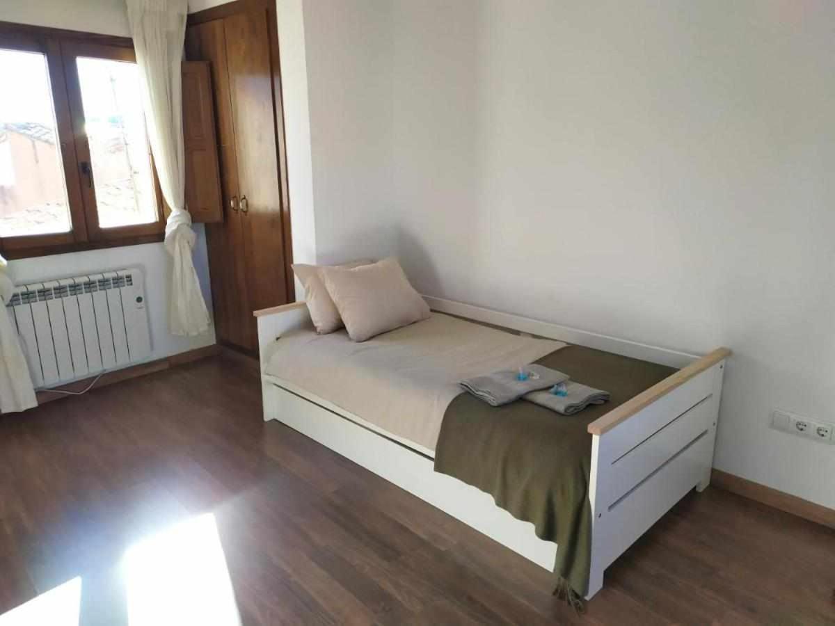 Apartamentos Casa Meme モラ・デ・ルビエロス エクステリア 写真