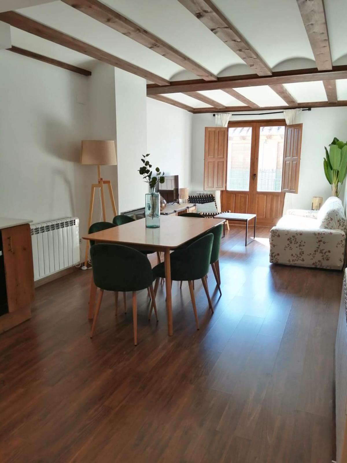 Apartamentos Casa Meme モラ・デ・ルビエロス エクステリア 写真
