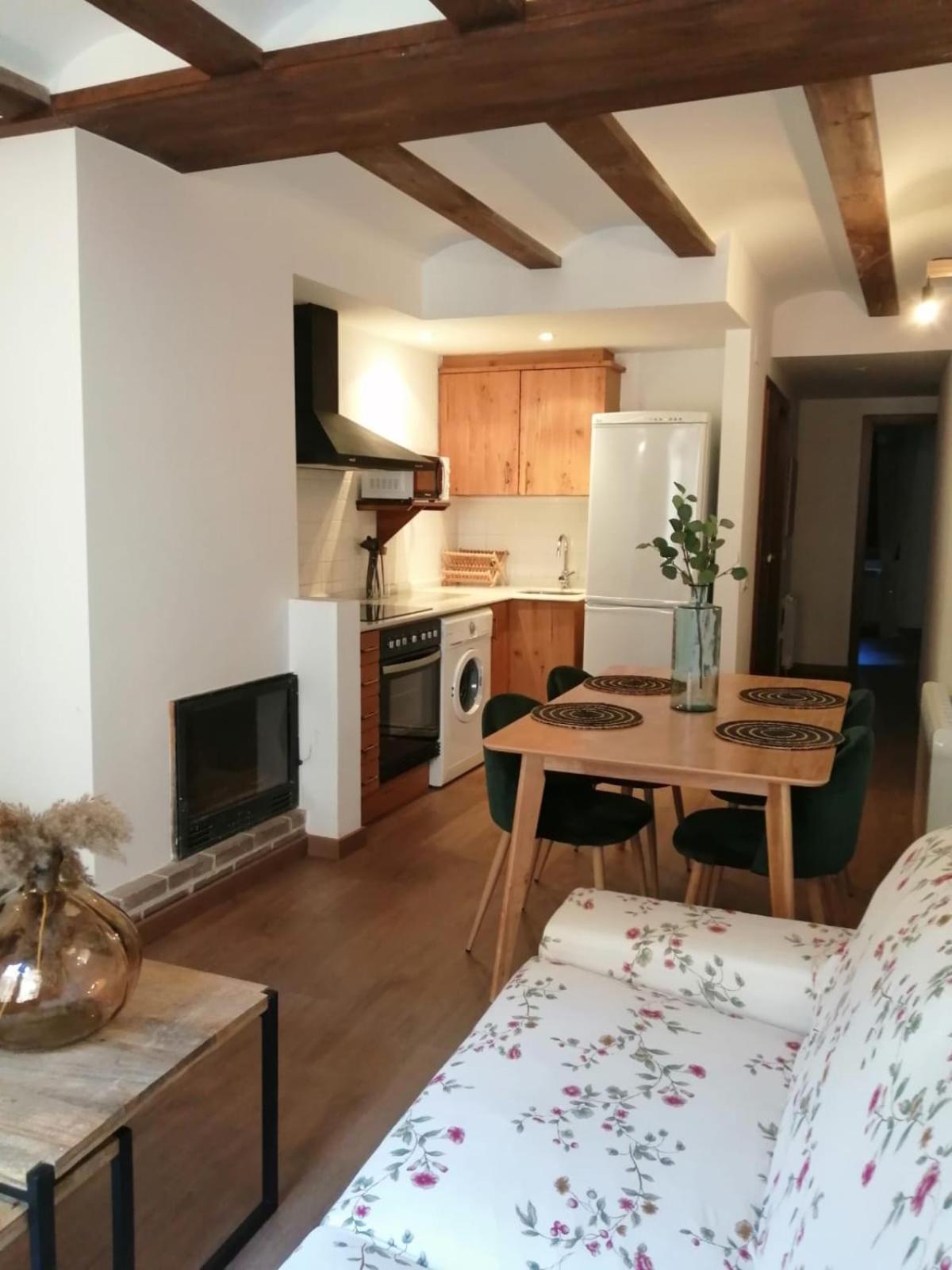 Apartamentos Casa Meme モラ・デ・ルビエロス エクステリア 写真