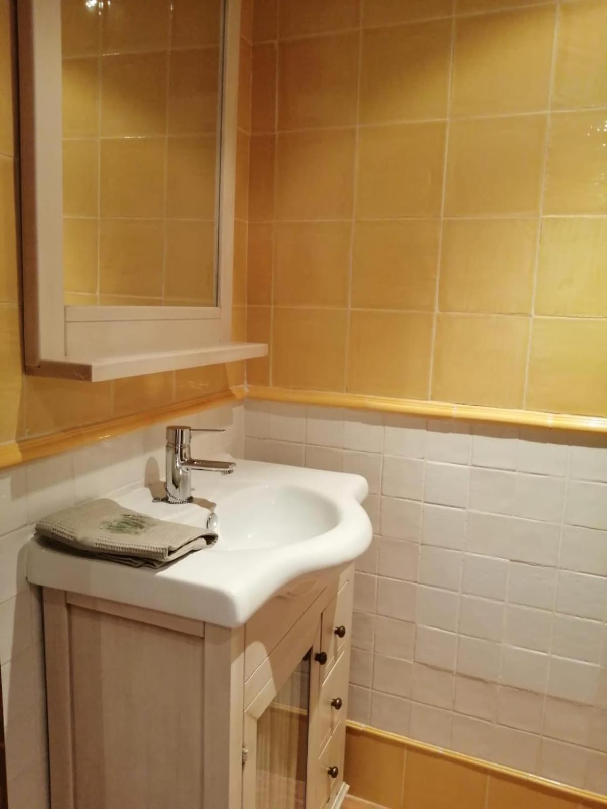 Apartamentos Casa Meme モラ・デ・ルビエロス エクステリア 写真